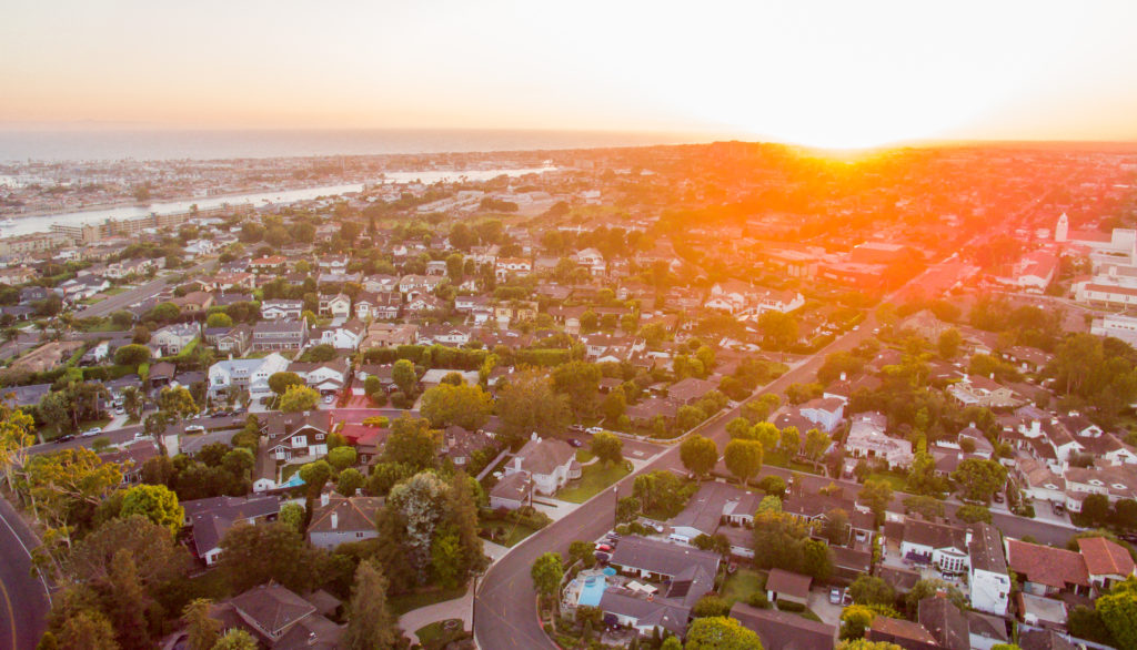 Cliff Haven, Newport Heights